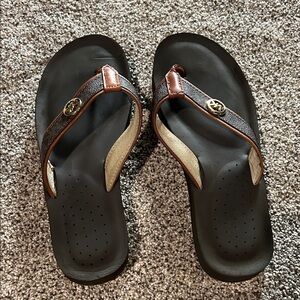 Michael Kors Brown and Black Leather-Trim Thong Sandals